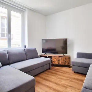 1 Bedroom Quartier Latin Royer Collard Apartamento París